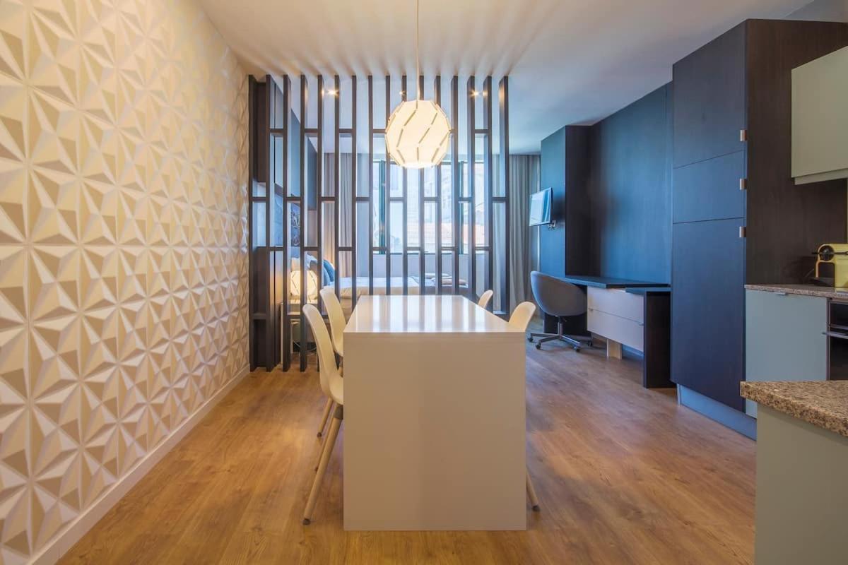 408 Gale Center Apartamento Wi-Fi, Estacionamento Порту Екстер'єр фото